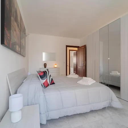 Apartment House Costantino