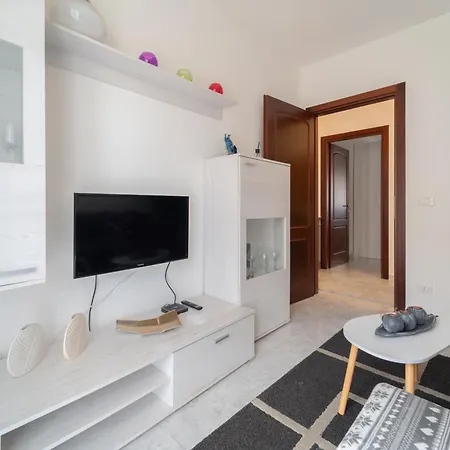 Apartment House Costantino *