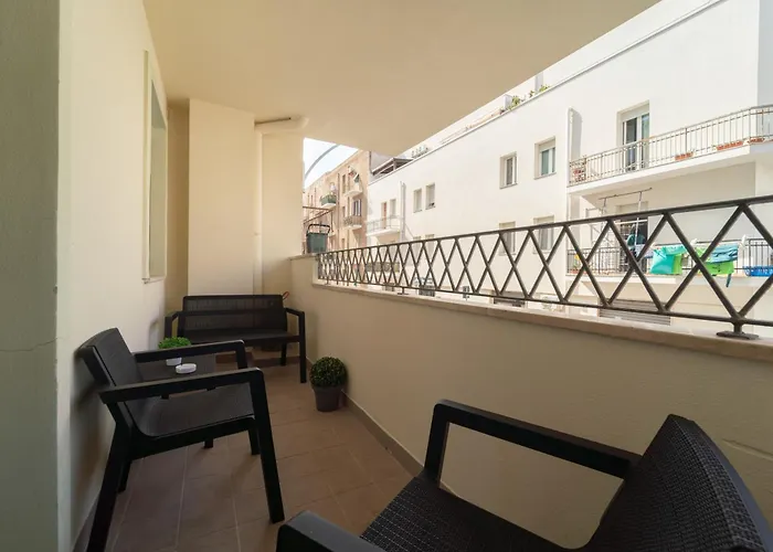 House Costantino Αλγκέρο